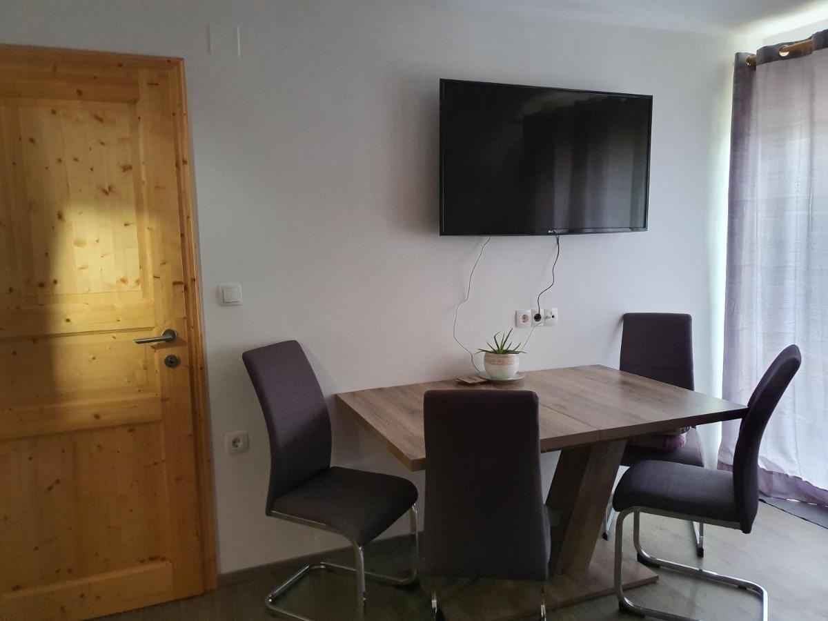 Apartmaji Daniel Краньска Гора Экстерьер фото